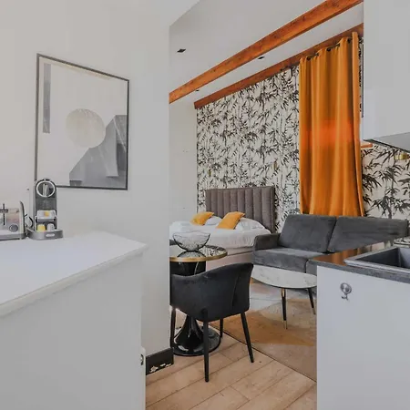 Charming Studio 2p Courcelles